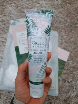 포레스트힐 그린 밸런스 클렌져 100ml + 토끼 헤어밴드 — 4점을 준 리뷰어가 2020년 2월 올린 사용 사진