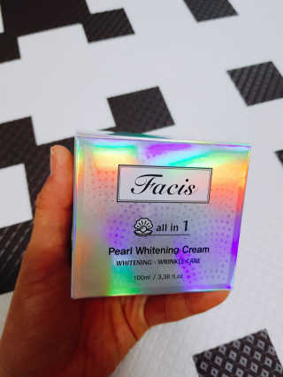 파시스 올인원 진주 화이트닝 크림 100ml — 4점을 준 리뷰어가 2019년 2월 올린 사용 사진