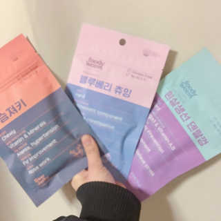 푸디웜 주식회사 [푸디웜] 강아지 저알러지 수제간식 3종세트 — 4.67점을 준 리뷰어가 2018년 11월 올린 사용 사진