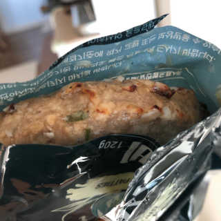 비욘드팜 농부의딸 국내산 수제떡갈비 120g x 3 개 — 5점을 준 리뷰어가 2020년 1월 올린 사용 사진