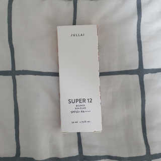 쥴라이Jullai 슈퍼 12 바운스 선 플루이드 SPF50+ PA++++ — 5점을 준 리뷰어가 2019년 7월 올린 사용 사진