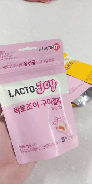 락토조이 구미젤리 복숭아맛 — 5점을 준 리뷰어가 2019년 10월 올린 사용 사진