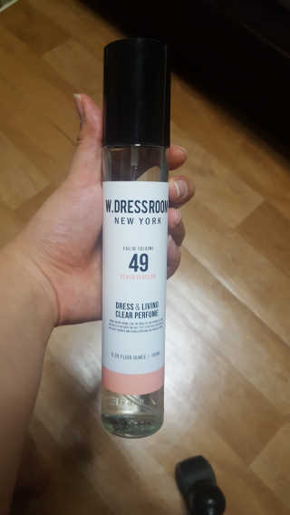 더블유드레스룸 드레스퍼퓸 150ml — 3.67점을 준 리뷰어가 2018년 8월 올린 사용 사진