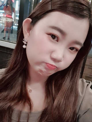 쏘내추럴 밀착 착붙 픽스쿠션 — 4점을 준 리뷰어가 2019년 8월 올린 사용 사진