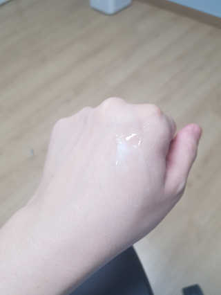 자빈드서울 시티플라워 아쿠아 젤 크림 — 5점을 준 리뷰어가 2019년 7월 올린 사용 사진