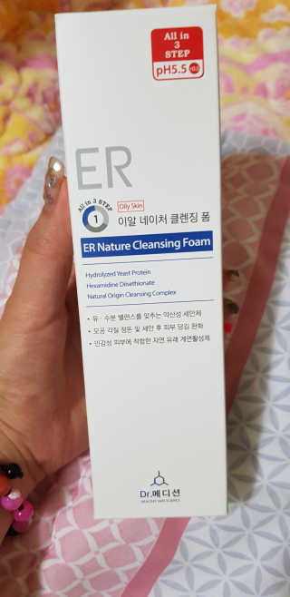 Dr.메디션 ER 네이처 클렌징폼- 오일리스킨용 — 5점을 준 리뷰어가 2018년 7월 올린 사용 사진
