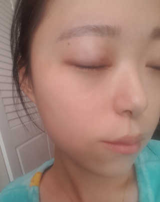 미팩토리 립앤아이 리무버 — 5점을 준 리뷰어가 2018년 2월 올린 사용 사진