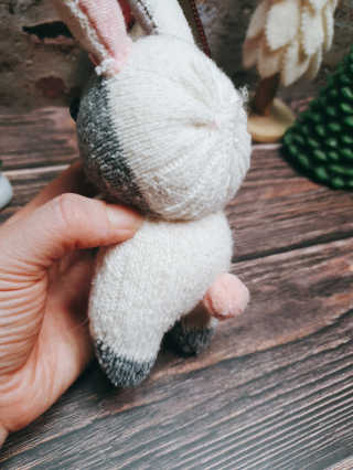 삭스플리즈 [DIY] 삑삑이 토끼 양말인형 키링 만들기+실+기부팔찌 — 5점을 준 리뷰어가 2020년 2월 올린 사용 사진