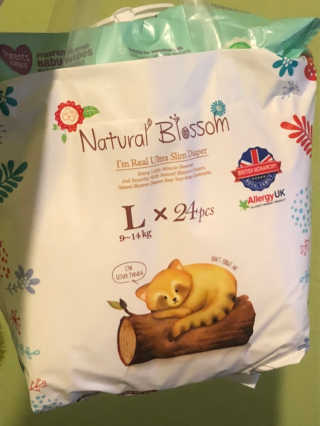 네추럴블라썸 NATURAL BLOSSOM 슈퍼 얇은 바지 기저귀 — 5점을 준 리뷰어가 2018년 12월 올린 사용 사진