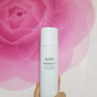 AHC 에이 에이치 씨 미니멀 10 워터리 에센스 — 4.5점을 준 리뷰어가 2018년 12월 올린 사용 사진