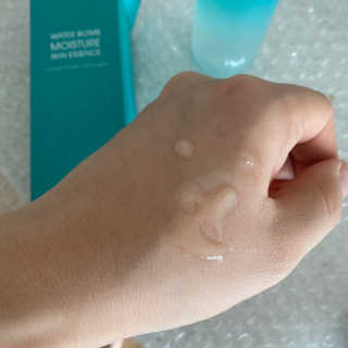 오지아이 워터 밤 모이스처 스킨 에센스 180ml — 5점을 준 리뷰어가 2020년 2월 올린 사용 사진