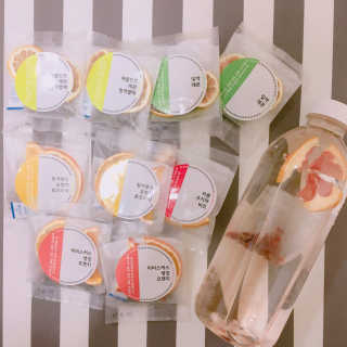 더THE담다 디톡스 워터 팩 500ml 5개 — 4점을 준 리뷰어가 2016년 11월 올린 사용 사진