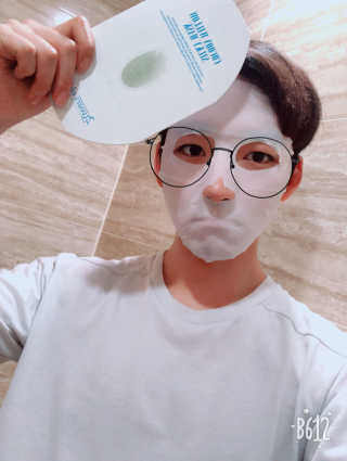 23years old 코쿤 윌로우 실키 마스크 — 5점을 준 리뷰어가 2018년 4월 올린 사용 사진