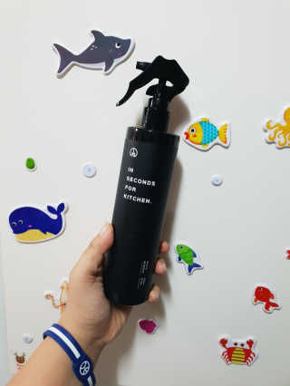 PEACE MOMENT 피스모먼트 인세컨즈포키친 320mL 천연살균소독제 — 5점을 준 리뷰어가 2019년 2월 올린 사용 사진