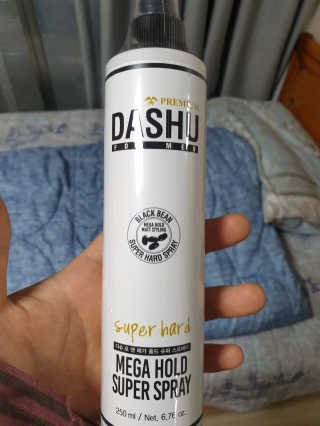 다슈코리아 다슈 포 맨 프리미엄 메가 홀드 슈퍼 스프레이 250ml — 5점을 준 리뷰어가 2019년 3월 올린 사용 사진