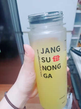 장수농가 리얼깔라만시 원샷 50ml 10팩+보틀 — 5점을 준 리뷰어가 2019년 4월 올린 사용 사진