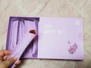 네츄럴굿띵스 태반 콜라겐 젤리 15포 — 4.33점을 준 리뷰어가 2018년 10월 올린 사용 사진