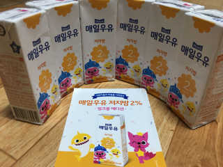 매일우유 멸균 매일우유 저지방 2프로 멸균 핑크퐁 에디션 6입 — 5점을 준 리뷰어가 2017년 12월 올린 사용 사진