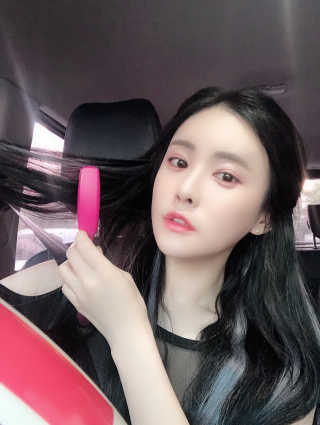 에포테쉬 볼륨 팝 브러시 — 3점을 준 리뷰어가 2019년 5월 올린 사용 사진