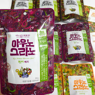 아우노그라노 오리지날, 진짜 베리, 진짜 카카오 — 5점을 준 리뷰어가 2018년 7월 올린 사용 사진