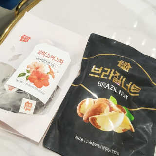 장수농가 브라질너트, 히비스커스 — 5점을 준 리뷰어가 2018년 7월 올린 사용 사진