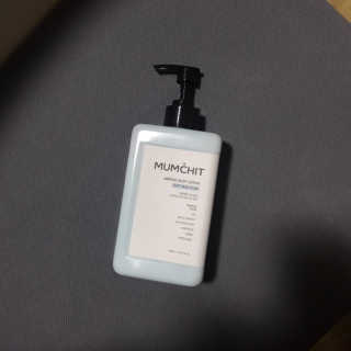 멈칫(MUMCHIT) 멜팅 바디로션 — 4점을 준 리뷰어가 2018년 12월 올린 사용 사진