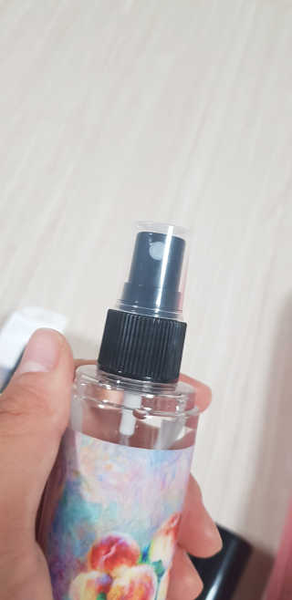 향기의미술관 명화 오드콜로뉴 섬유향수 80ml 6종 — 4점을 준 리뷰어가 2019년 9월 올린 사용 사진