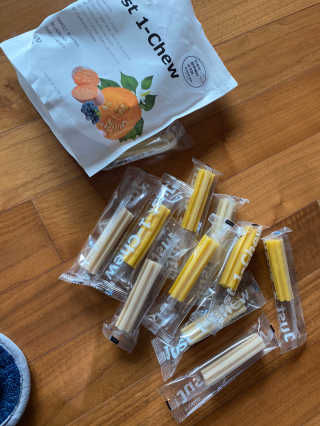 [펫토리아] 한입뚝딱 혼합 덴탈츄 Just 1-Chew — 5점을 준 리뷰어가 2020년 2월 올린 사용 사진