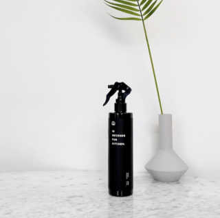 PEACE MOMENT 피스모먼트 인세컨즈포키친 320mL 천연살균소독제 — 4.33점을 준 리뷰어가 2018년 11월 올린 사용 사진