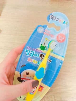 달곰이 어린이 치약+어린이 칫솔 SET — 4.33점을 준 리뷰어가 2018년 2월 올린 사용 사진
