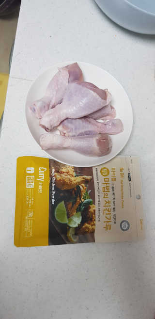 MCP 하이몰 마법의치킨가루2봉랜덤 + 코코넛허니버터2봉 — 5점을 준 리뷰어가 2020년 3월 올린 사용 사진