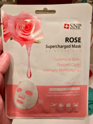 SNP Supercharged Mask_Rose Centifoli Flower — 5점을 준 리뷰어가 2018년 12월 올린 사용 사진