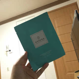 에슬레나 엑스트라 밸런싱 힐링 마스크 10장 — 4.33점을 준 리뷰어가 2017년 10월 올린 사용 사진
