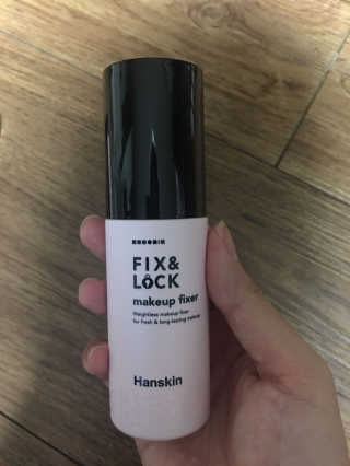한스킨 픽스 앤 락 메이크업 픽서 — 5점을 준 리뷰어가 2018년 6월 올린 사용 사진