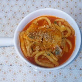 [홍코너떡볶이]옛날떡볶이 인기맛 4팩세트 — 5점을 준 리뷰어가 2019년 11월 올린 사용 사진