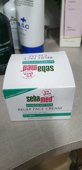 세바메드 우레아 수분폭탄크림 50ml — 3점을 준 리뷰어가 2019년 11월 올린 사용 사진