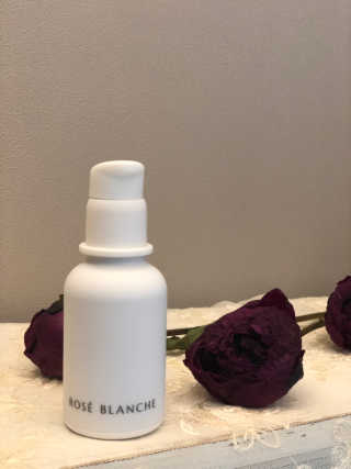ROSE BLANCHE 로제블랑쉐 인텐시브 수딩 세럼 — 5점을 준 리뷰어가 2019년 7월 올린 사용 사진