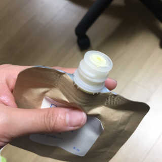 톤28 유기농 블루라이트 방어 UV 차단거리 건성용 B1 — 4점을 준 리뷰어가 2019년 4월 올린 사용 사진