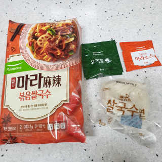 풀무원 마라덕후 모여라~ 사천식 마라쌀국수+마라볶음쌀국수 — 4점을 준 리뷰어가 2019년 11월 올린 사용 사진