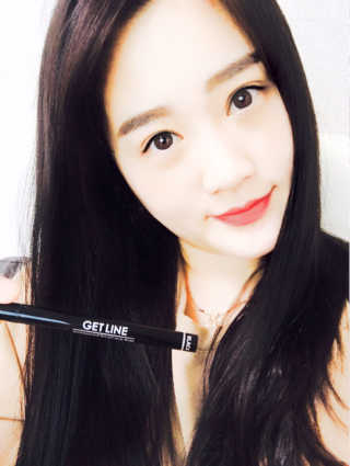 섹시 포뮬라 겟 라인 워터프루프 액상 아이라이너 — 4점을 준 리뷰어가 2016년 12월 올린 사용 사진