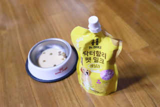 닥터할리펫밀크 8종 — 4점을 준 리뷰어가 2018년 10월 올린 사용 사진