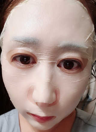 23years old 씨트라 더마실 마스크 — 5점을 준 리뷰어가 2018년 9월 올린 사용 사진