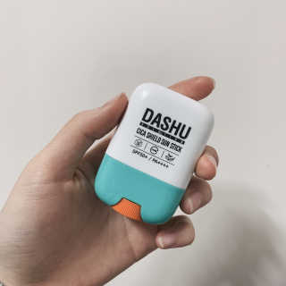 다슈코리아 다슈 솔루션 시카 쉴드 선스틱 — 4점을 준 리뷰어가 2020년 1월 올린 사용 사진