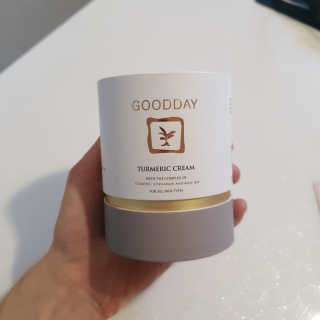 GoodDay Skincare GoodDay 강황크림 50g — 1점을 준 리뷰어가 2020년 1월 올린 사용 사진