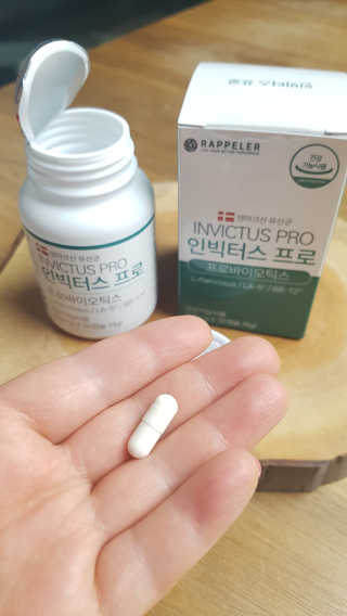라플레 염창환 박사의 3세대 유산균, 인빅터스 프로 — 5점을 준 리뷰어가 2019년 3월 올린 사용 사진
