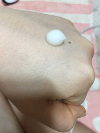 땡큐파머 백 투 아이슬란드 필링 크림 — 4.5점을 준 리뷰어가 2018년 4월 올린 사용 사진