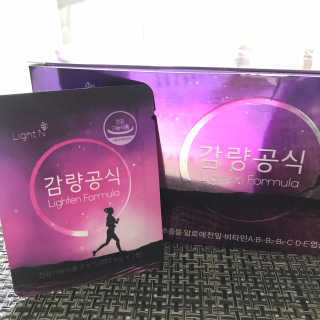 [감량공식] 다이어트 건강기능식품 — 4.5점을 준 리뷰어가 2019년 12월 올린 사용 사진