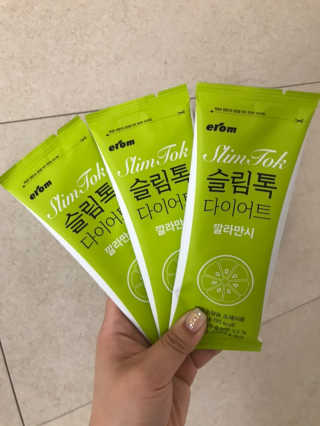 [이롬] 슬림톡 다이어트（오트or깔라만시 랜덤1종） — 4점을 준 리뷰어가 2019년 5월 올린 사용 사진