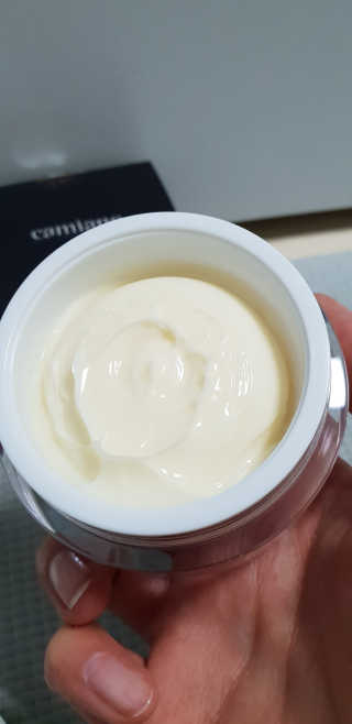 카미안느 프랑스콜라겐크림 — 5점을 준 리뷰어가 2018년 5월 올린 사용 사진