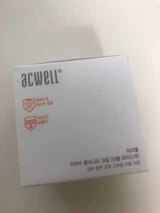 아크웰 아쿠아 클리니티 수분크림 — 5점을 준 리뷰어가 2018년 10월 올린 사용 사진